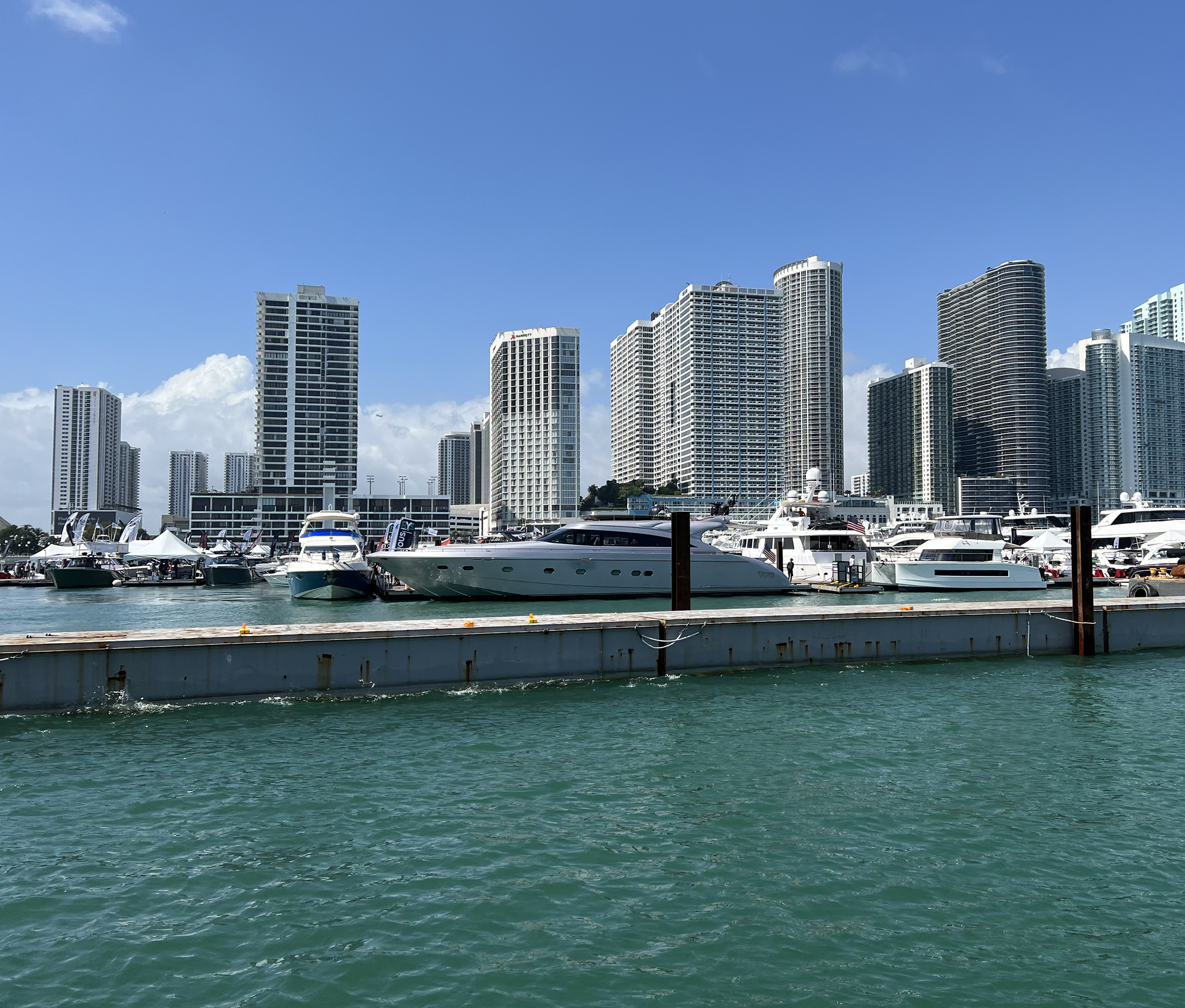 Miami Boat Show 2023: Boat Debuts at MIBS thumbnail